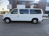 Used 2003 Ford E-150 and Econoline 150 XLT image 2