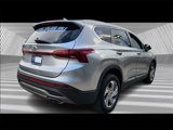 Used 2023 Hyundai Santa Fe SE image 5