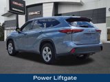 Used 2022 Toyota Highlander LE image 6