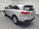 Used 2018 Kia Sorento LX image 5