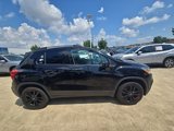 Used 2020 Chevrolet Trax LT w/ Sun & Sound Package image 2