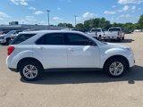 Used 2015 Chevrolet Equinox LS image 2