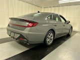 Used 2022 Hyundai Sonata SEL w/ Convenience Package image 2