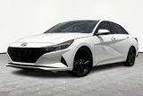 Certified 2022 Hyundai Elantra SEL image 2