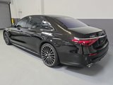 Used 2024 Mercedes-Benz S 580 4MATIC Sedan image 3