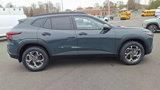 New 2025 Chevrolet Trax LT w/ Sunroof Package image 2
