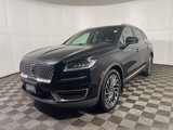 Used 2020 Lincoln Nautilus Reserve w/ Equipment Group 201A image 3