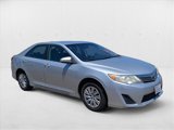 Used 2012 Toyota Camry L image 3