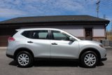 Used 2016 Nissan Rogue S image 3