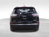 Used 2019 Jeep Cherokee Latitude w/ Popular Appearance Group image 4
