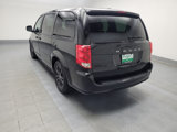 Used 2014 Dodge Grand Caravan SE image 5