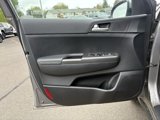 Used 2017 Kia Sportage LX image 2