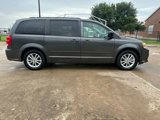 Used 2016 Dodge Grand Caravan SXT image 4