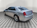 Used 2015 Chrysler 300 C image 5