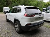 Used 2021 Jeep Cherokee Limited image 2