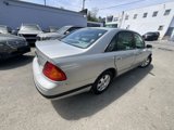 Used 2001 Toyota Avalon XL image 4