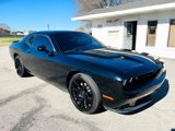 Used 2019 Dodge Challenger SXT image 3