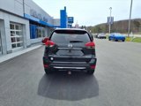 Used 2017 Nissan Rogue SV image 5