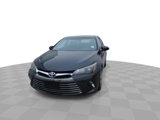 Used 2016 Toyota Camry LE image 3