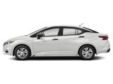 Used 2020 Nissan Versa SV image 2