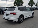 Used 2018 Volkswagen Tiguan SEL w/ R-Line Package image 5