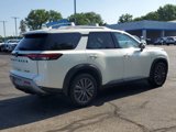 Used 2024 Nissan Pathfinder SL w/ SL Premium Package image 3