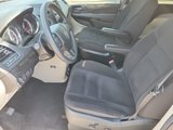 Used 2018 Dodge Grand Caravan SE w/ UConnect Hands-Free Group image 3