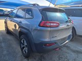 Used 2015 Jeep Cherokee Trailhawk image 4