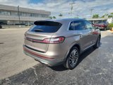 Used 2019 Lincoln Nautilus Reserve image 5