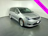 Used 2018 Chrysler Pacifica Touring Plus w/ Tire & Wheel Group image 3