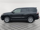 Used 2019 Lexus GX 460 image 3