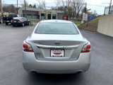 Used 2015 Nissan Altima 2.5 SV w/ Convenience Package image 4