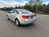 Used 2011 Chevrolet Cruze LT image 5