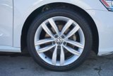 Used 2018 Volkswagen Passat 2.0T SE image 4