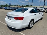 Used 2015 Chevrolet Impala LT w/ Convenience Package image 3