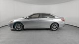 Used 2017 Toyota Camry SE image 3