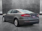 Used 2019 Ford Fusion SE image 3