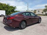 Used 2023 Nissan Altima 2.5 SV image 4