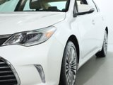 Used 2016 Toyota Avalon image 4