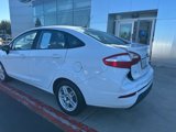 Used 2018 Ford Fiesta SE image 2