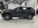 Used 2013 Jeep Grand Cherokee Overland Summit image 2