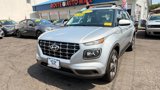 Used 2023 Hyundai Venue SEL image 4