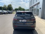 Used 2020 Jeep Compass Latitude image 3