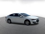 Used 2023 Chevrolet Malibu LT w/ Driver Confidence Package image 2