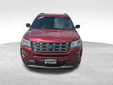 Used 2016 Ford Explorer XLT w/ Equipment Group 202A image 2