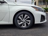Used 2023 Nissan Altima 2.5 S image 6