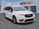 Used 2023 Chrysler Pacifica Touring-L image 3