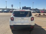Used 2021 Jeep Renegade Latitude image 4