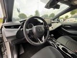 Used 2020 Toyota Corolla SE image 2