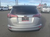 Used 2018 Toyota RAV4 LE image 6